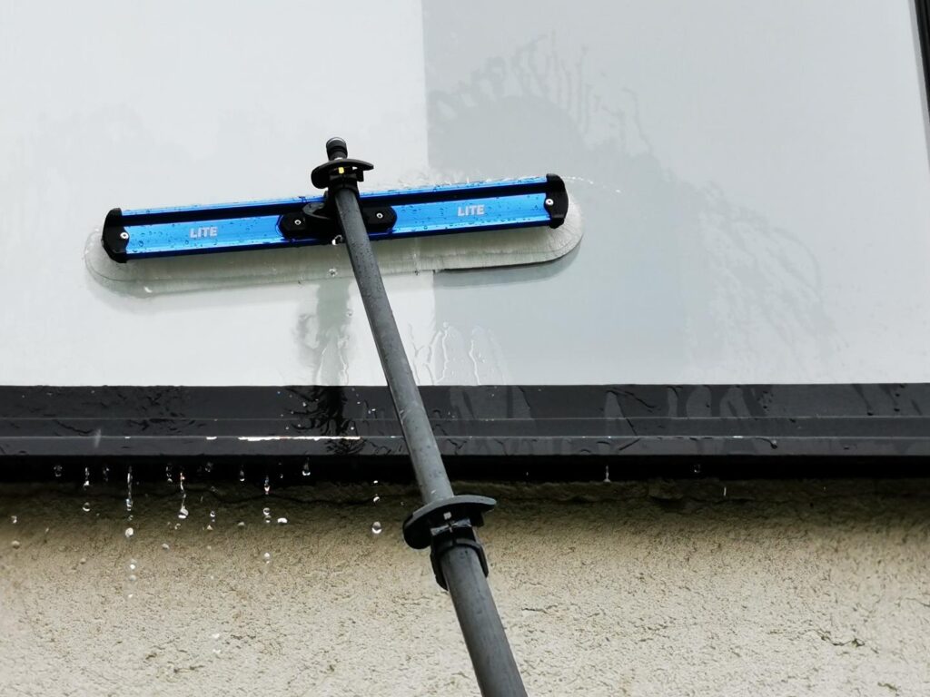 Mycie woda demineralizowana, Mycie odwrócona osmoza szyb i elewacji